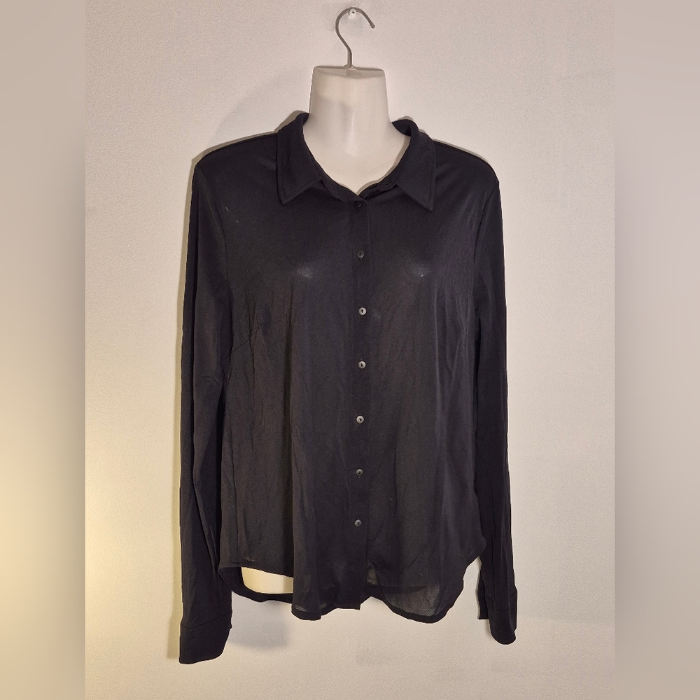 Worthington Black Sheer Long Sleeve Button-Down Shirt – Size Large